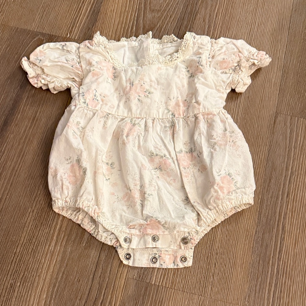 Zara Cream Floral Puff-Sleeve Baby Romper